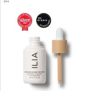 Ilia super serum skin tint, ST4 Formosa.